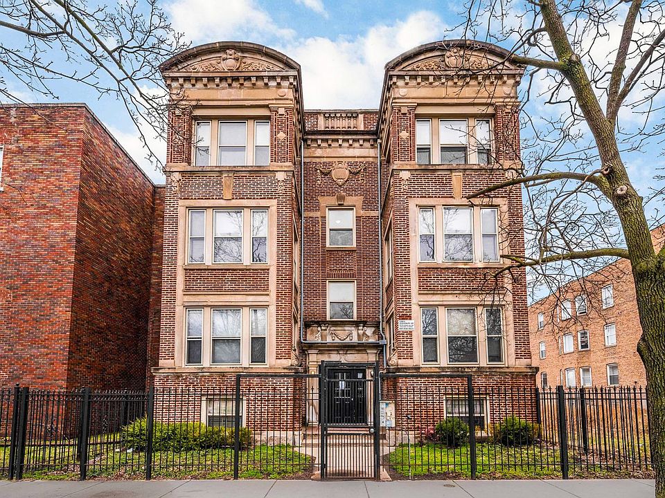 1st image of 4934 S King Dr APT 2