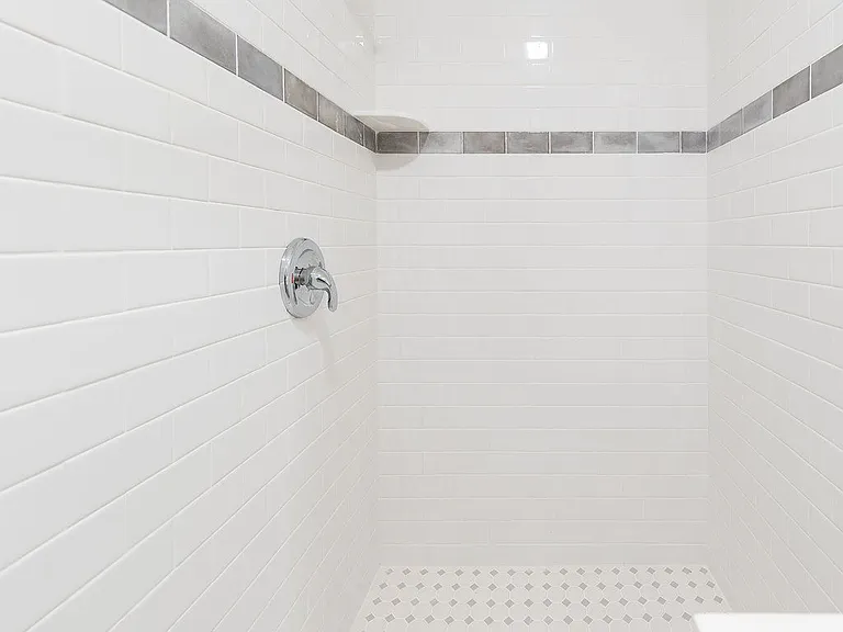 2232 Southgate Sq — Photo 38
