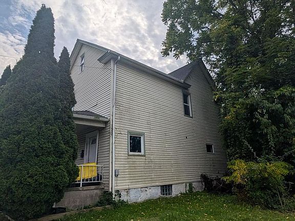 3rd image of 1104 Agnew St