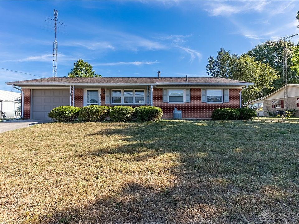 1st image of 425 Kirk Ln