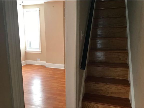 3rd image of 2530 S Fairhill St