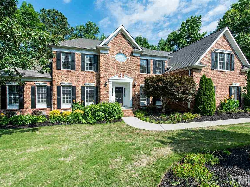2nd image of 105 Eagle Meadow Ct