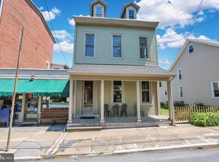 106 Kemp St, Lyon Station, PA 19536