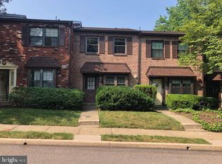 318 Glen Way, Elkins Park, PA 19027