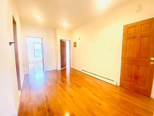 3rd image of 1208 Fulton St Floor 2