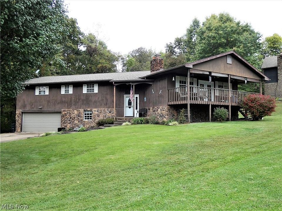 1st image of 60 Berkshire Ct