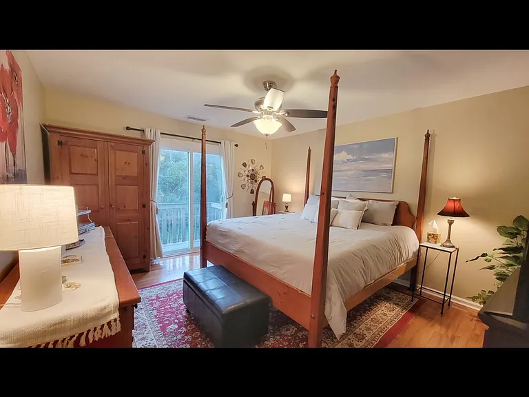 2608 Neptune Way — Photo 8