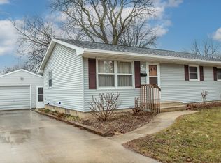 1807 5th Ave NW, Waverly, IA 50677
