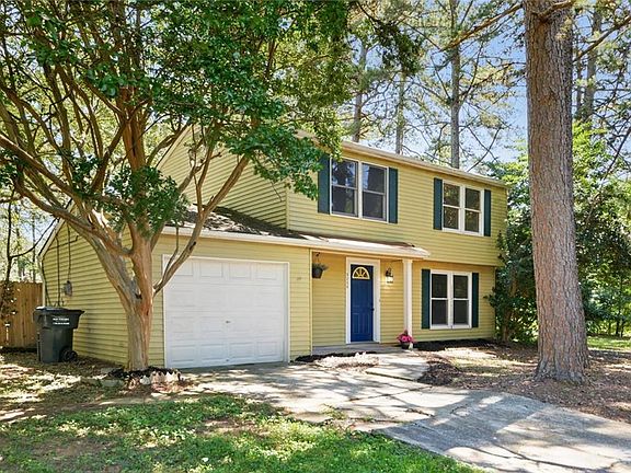 2nd image of 3206 Sunderland Dr