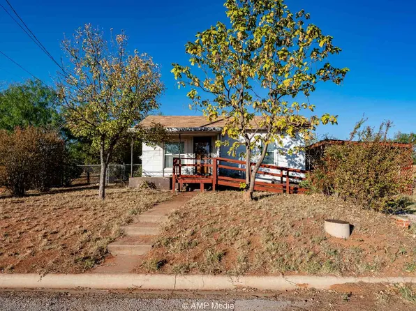 804 Fisher St, Sweetwater, TX 79556