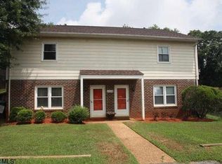 1405 Hampton St #B, Charlottesville, VA 22902