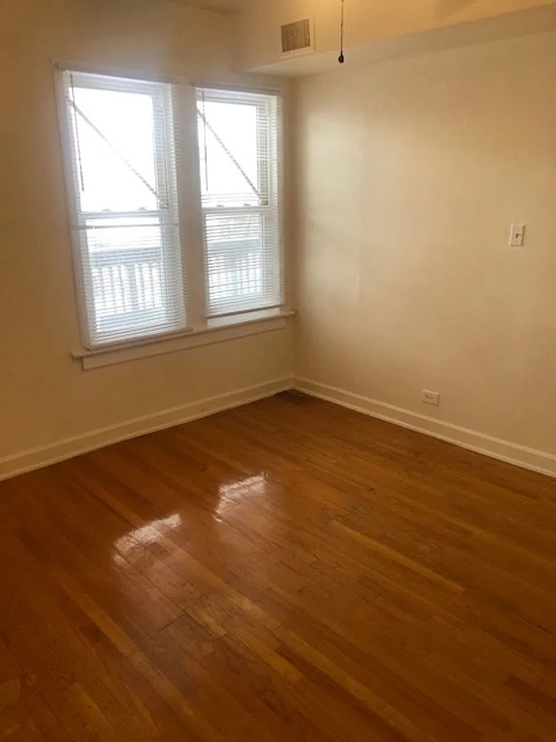 Division Apartments, LLC — Photo 4