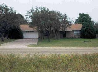 39 Charolet Ave, Harper, TX 78631
