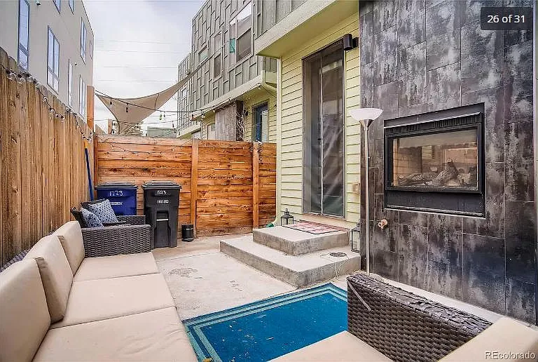 1223 N Perry St — Photo 25