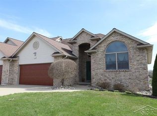 8450 Midland Rd, Freeland, MI 48623