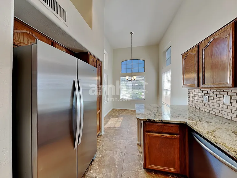 13149 W Monte Vista Dr — Photo 4