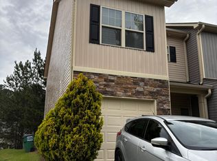 545 Oakside Pl, Acworth, GA 30102