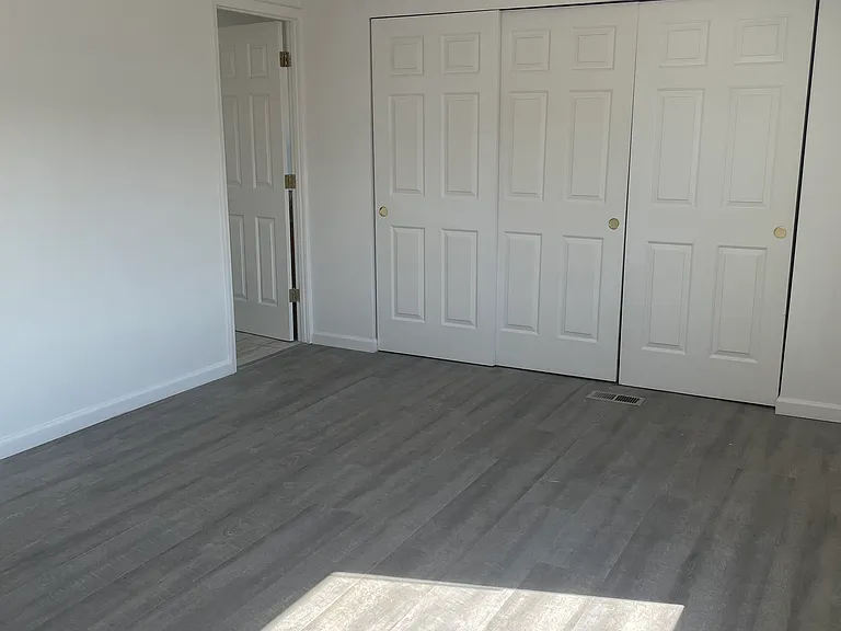 876 Roadrunner Dr — Photo 7
