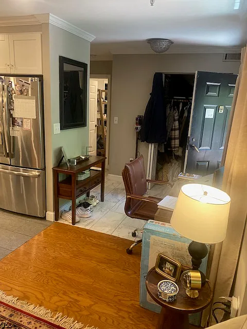 1 bed, 999 sqft, $3,950 — Photo 2