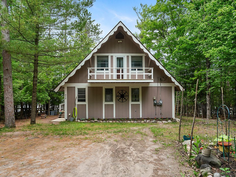 1st image of 868 Chippewa Beach Rd