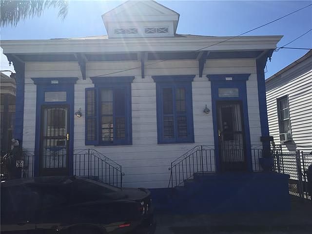 1st image of 1504 Music St