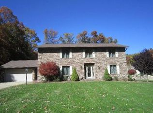 22 W Bunting Ln, Beckley, WV 25801