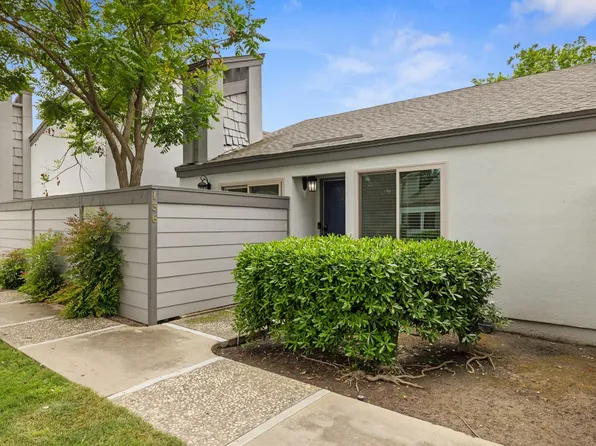 1313 Floyd Ave APT 136, Modesto, CA 95355