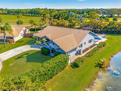 6530 Olde Moat Way, Davie, FL, 33331