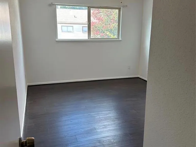 14401 Misty Meadow Ln — Photo 18