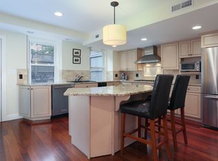 8 Cedar St, Charlestown, MA 02129