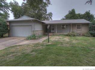 1605 E 61st St S, Tulsa, OK 74105