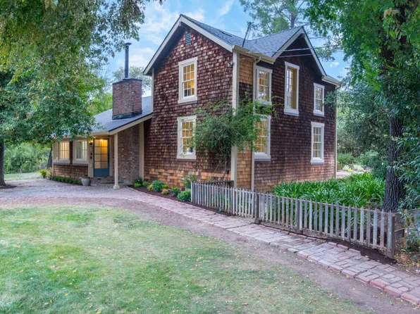 4815 Hecker Pass Rd, Gilroy, CA 95020