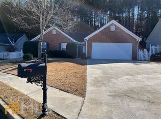 5673 Riverside Walk Dr, Buford, GA 30518