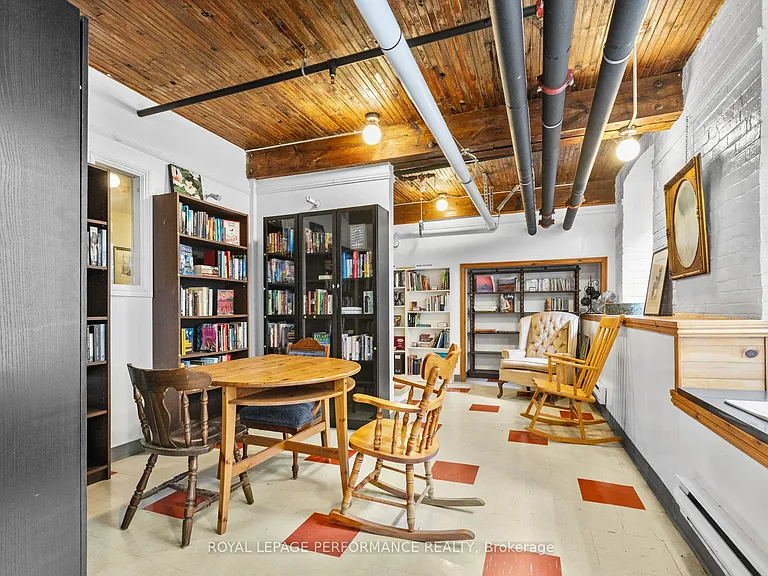 1 Rosamond St E #106 — Photo 30