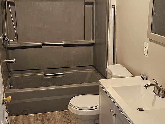 2nd image of 644 2nd Ave #1