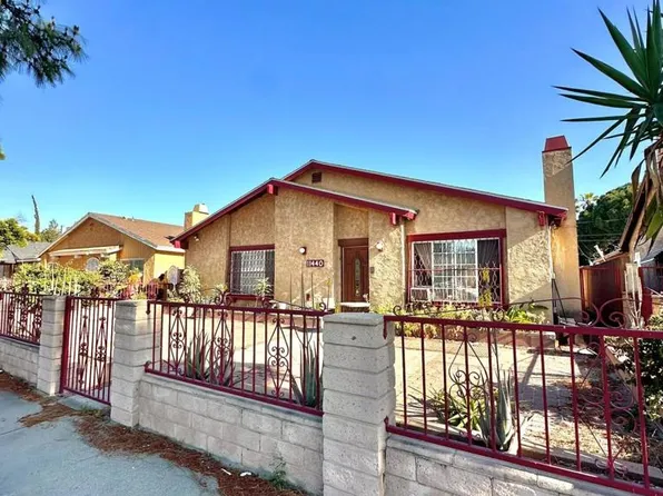11440 Strathern St, North Hollywood, CA 91605