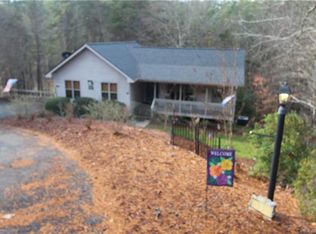 220 Wilson Ct, Lake Lure, NC 28746