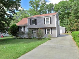 612 Marbleridge Rd, North Chesterfield, VA 23236