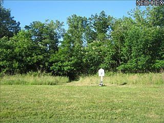 1st image of 60 Hamlet Ct
