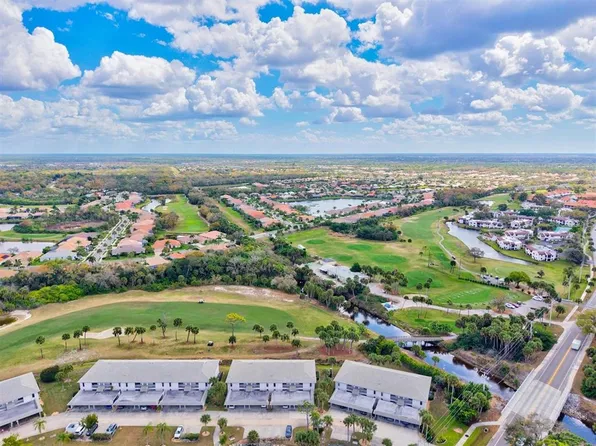 918 Capri Isles Blvd APT 205, Venice, FL 34292