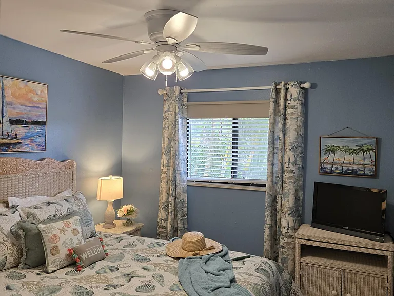 8761 Ilex Ct — Photo 22