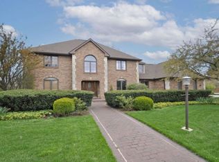 51291 Lake Pointe Ct, Granger, IN 46530