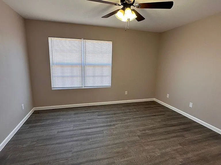 1228 Orange St — Photo 17