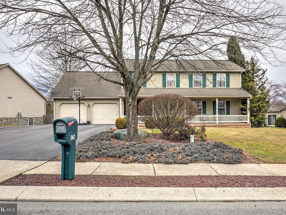 1st image of 176 Fairway Dr