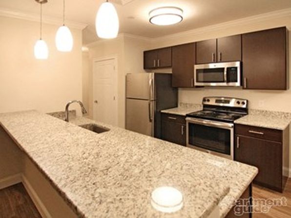 241 Washington St #2-203
