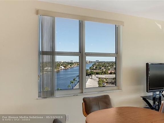 4th image of 3200 NE 36th St APT 909
