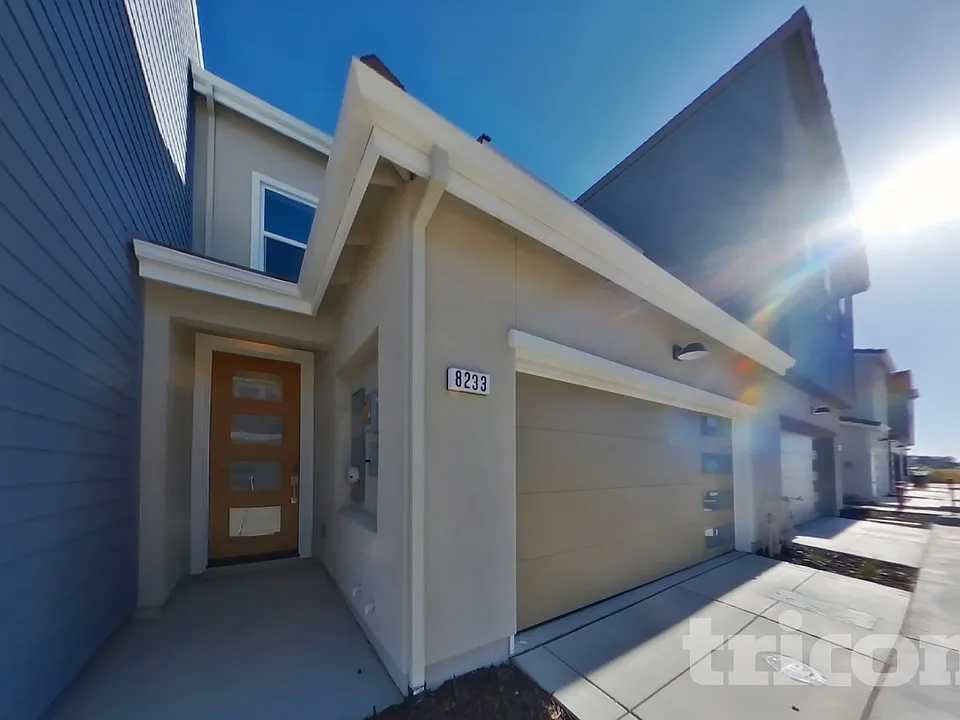 8233 Perla Way