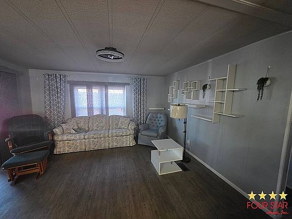 4th image of 189 S Tara Dr