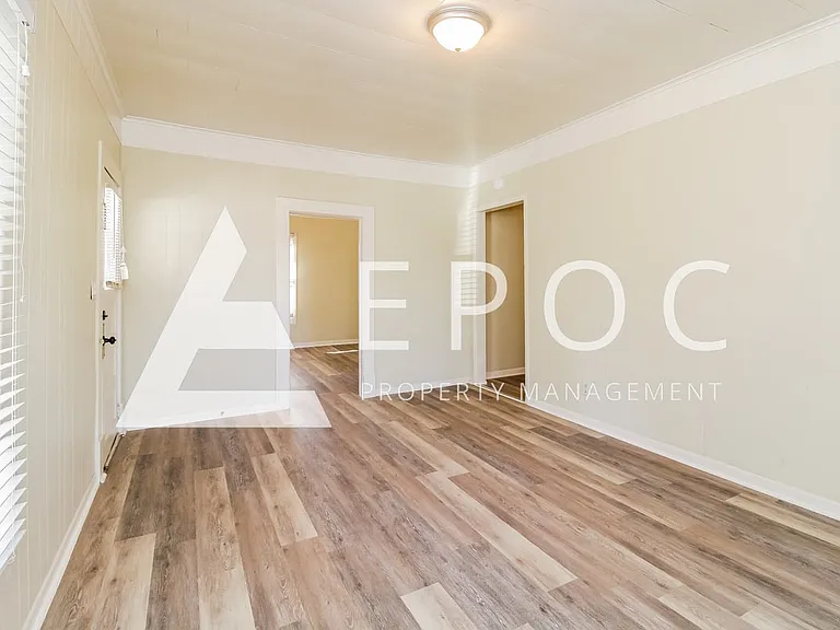 707 E Dayton Ave — Photo 8