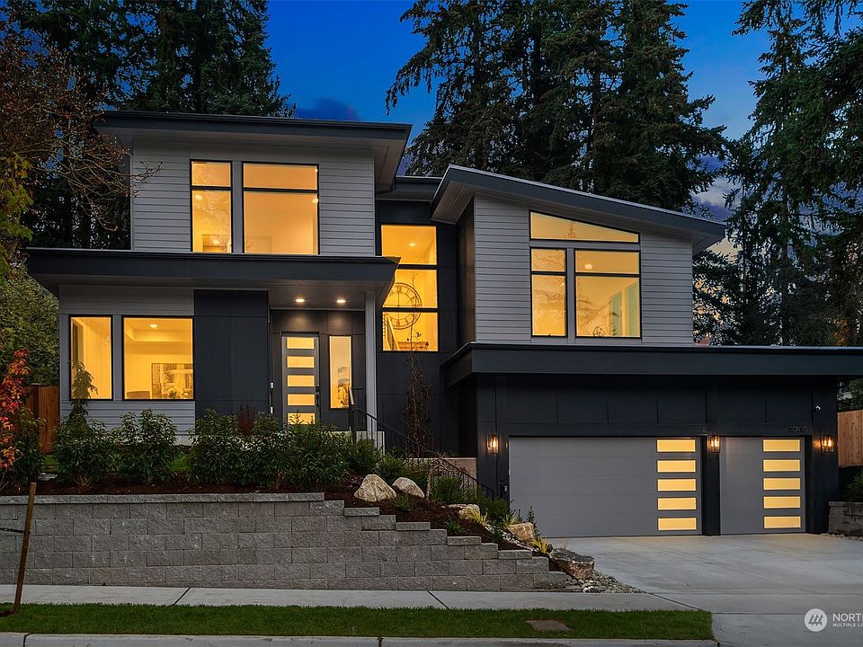 1st image of 10416 NE 109th Street